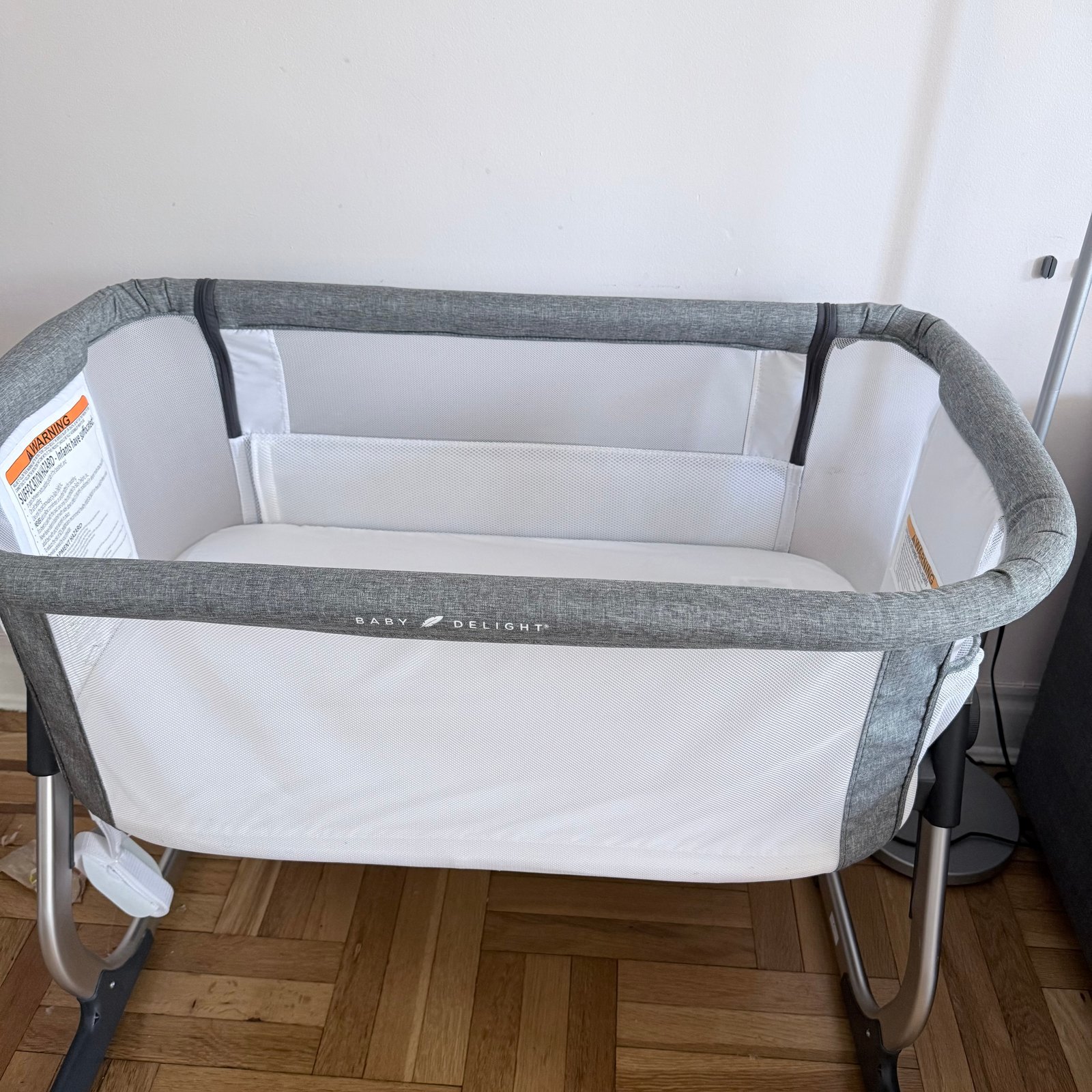 Baby Delight Bedside Bassinet